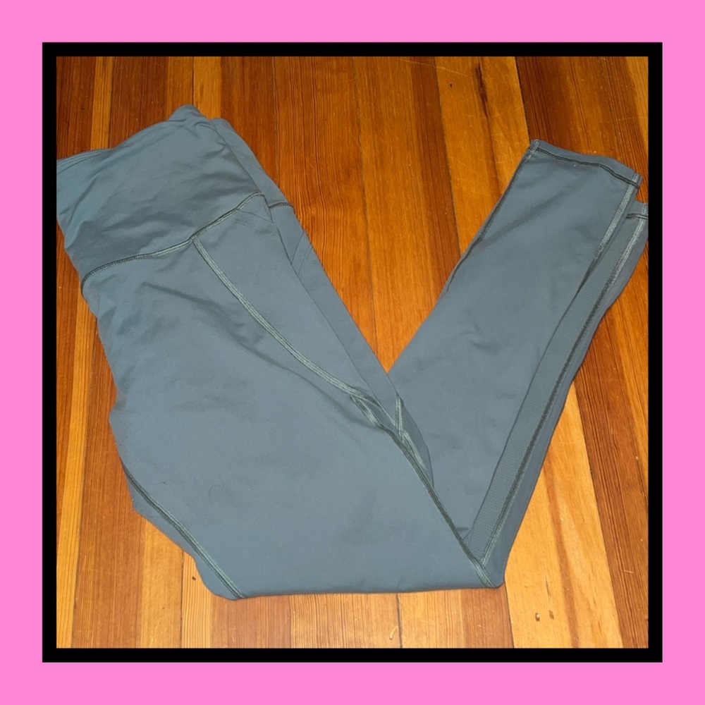 Olive Green Victoria’s secret Knockout Leggings
